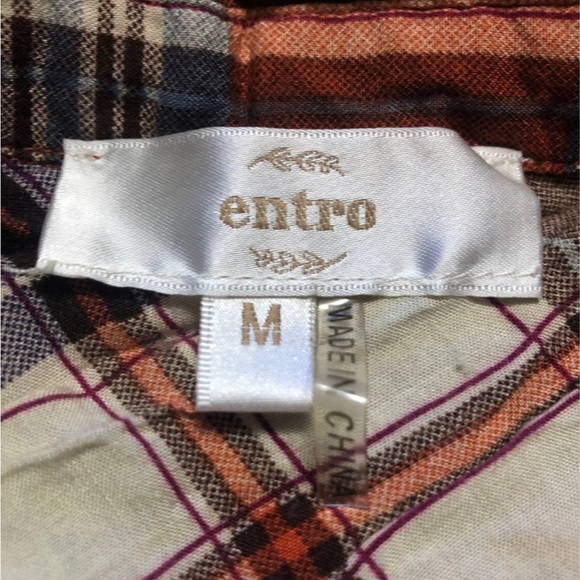 Entro button up - Picture 3 of 6